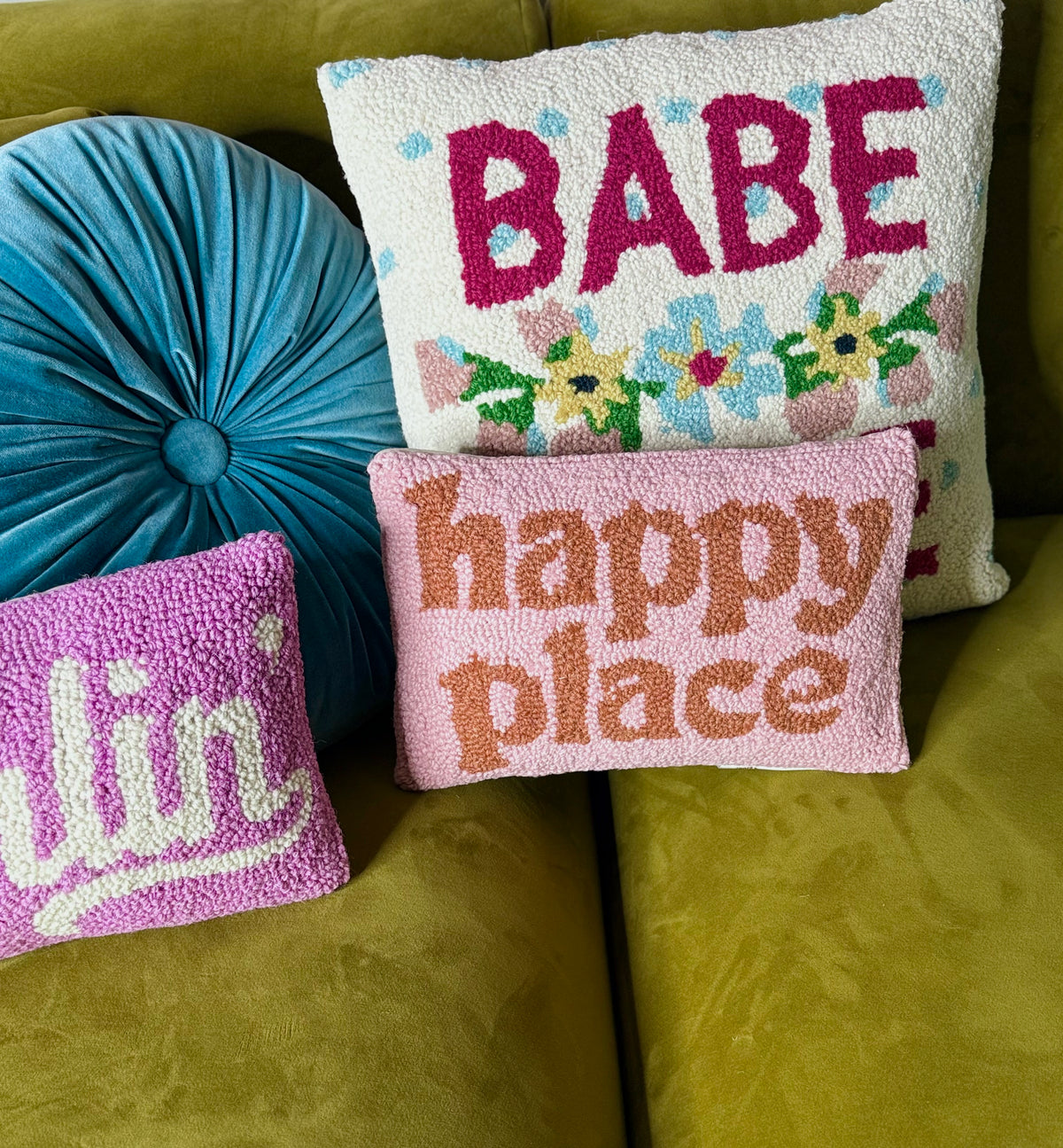 HER HAPPY PLACE PILLOW